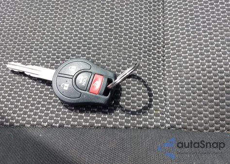 2015 Nissan Versa 1.6 Sv z USA, uszkodzony, nr VIN 3N1CN7AP4FL889886